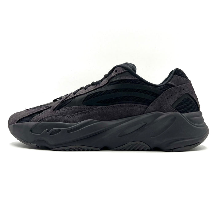 Adidas Yeezy Boost 700 V2 Vanta