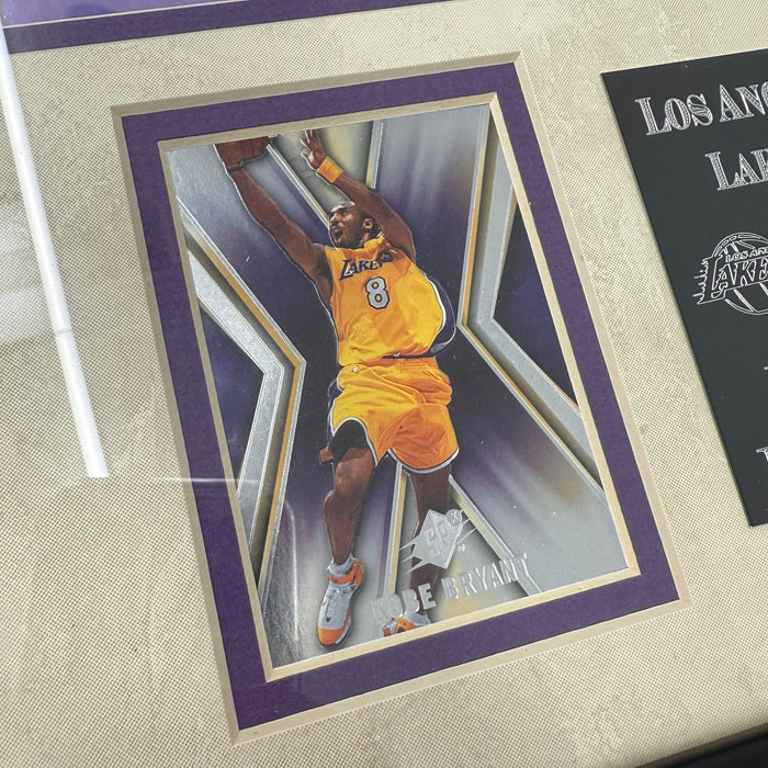 Kobe Bryant Lakers #8 Memorabilia with 4 Trading Cards