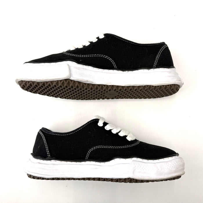 Maison Mihara Yasuhiro Baker OG Sole Canvas Low Black