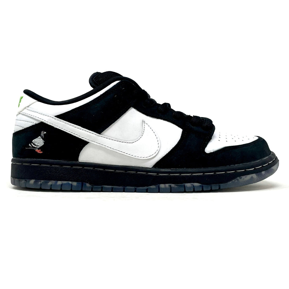 Nike on sale Dunks “Panda” size 6c