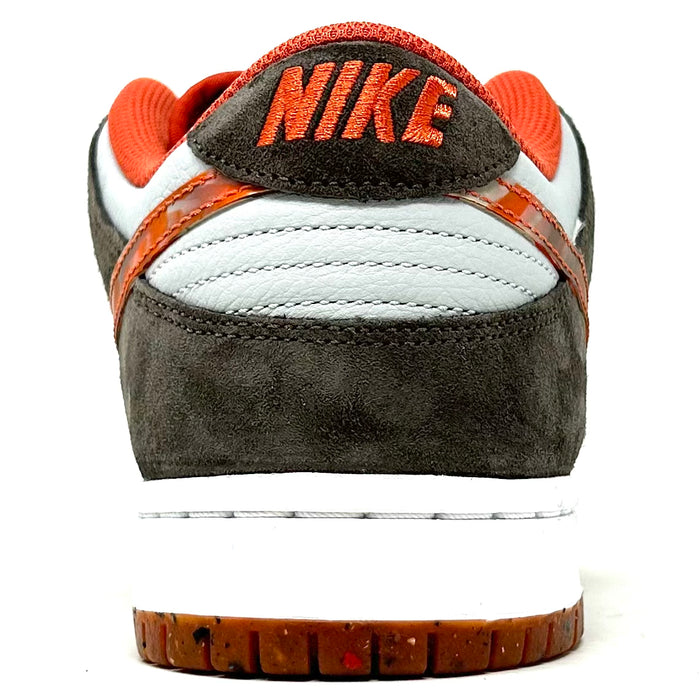 Nike SB Dunk Low 'Crushed DC'