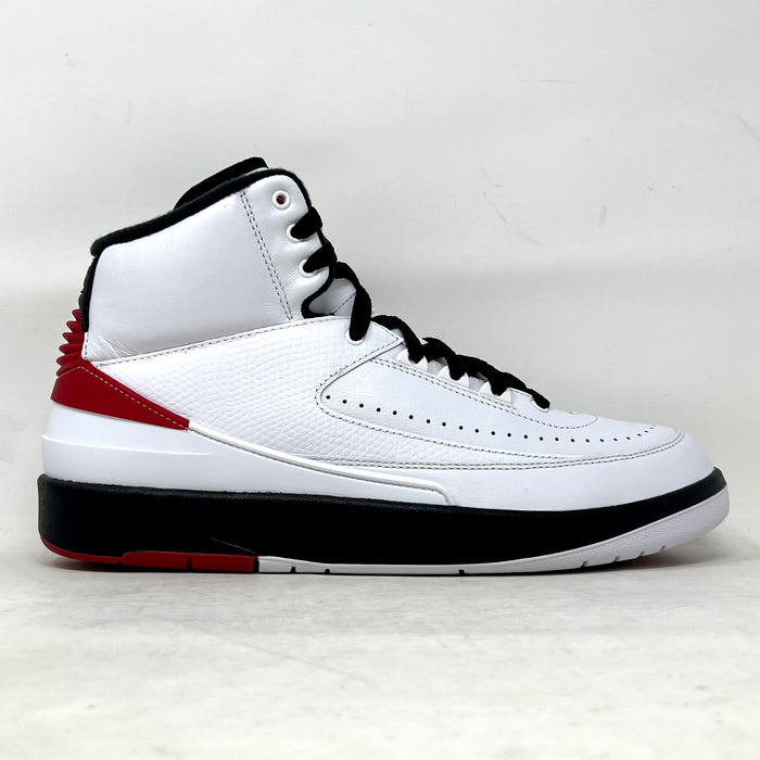 Air Jordan 2 Retro OG Chicago (2022)